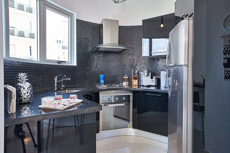 *Modern & Comfy 1BR ROOF TOP, PIANTINI YellowKey*