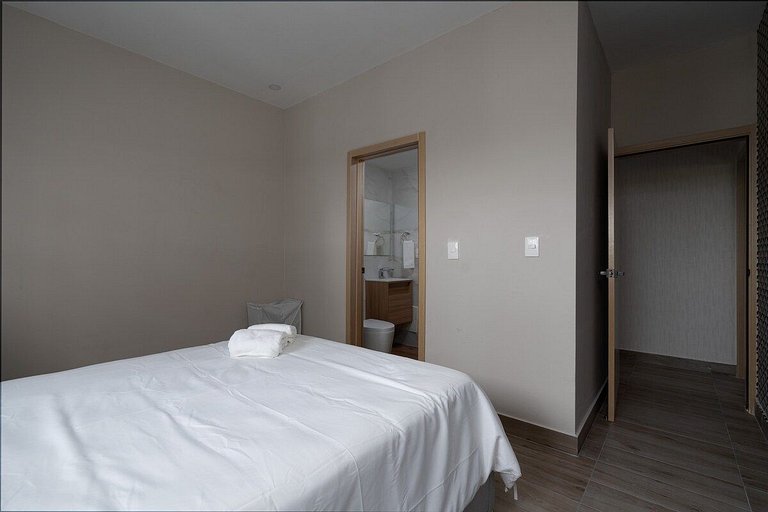 Modern city center apartment near Blue Mall with pool and ca