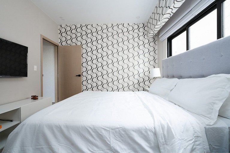 Modern city center apartment near Blue Mall with pool and ca
