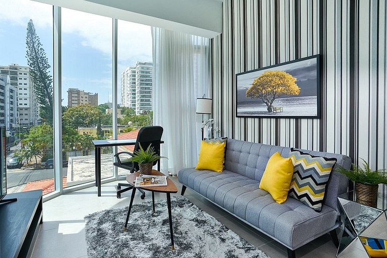 *ROOF TOP* A/C-WiFi-SmrtTv-Gym-BlueMall-YellowKey