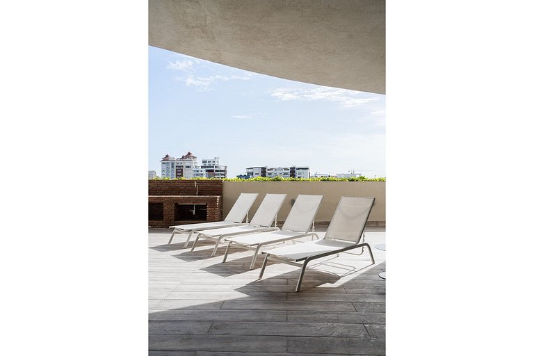 2BR* Pool*Balcony*Wifi| yellowkey