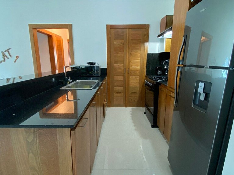 2BR* Pool*Balcony*Wifi| yellowkey