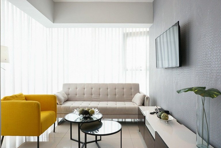 Modern 1BR apartment with wifi, AC, gym and view near Bluema