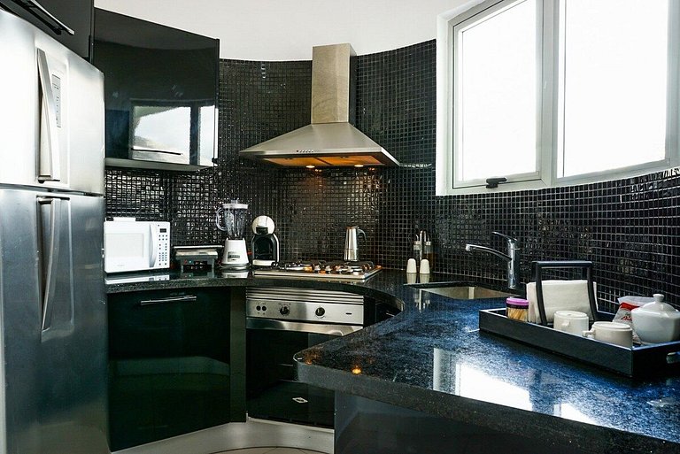 Modern 1BR apartment with wifi, AC, gym and view near Bluema