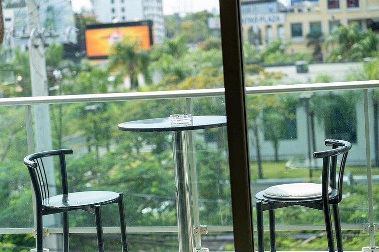 ⭐️RooftopPool🏊-CityViews🌆-Gym🏋🏻-👨‍💻WiFi-1BR-YellowKey⭐