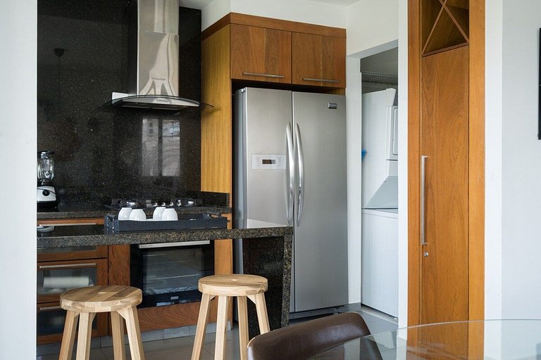 ★RooftopPool-GYM-WiFi-1BR-AC-CityCenter-YellowKey★