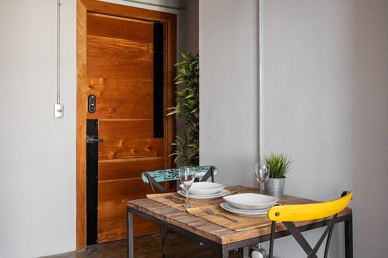 *New*Industrial Loft.OceanView*wifi - YellowKey