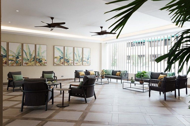 Pool-VIEW-A/C-Cozy-Modern-SmartTV-YellowKey