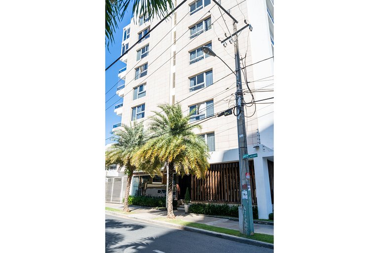 Classy-3BR-KingBed-50mbWiFi-CityCntr-A/C-YellowKey