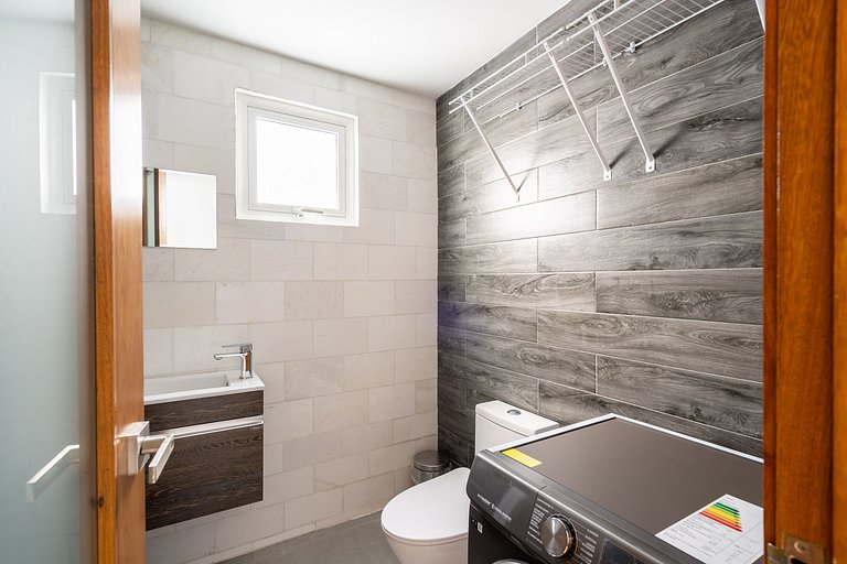Quite Condo W/Pool BestLocation Sauna YellowKey