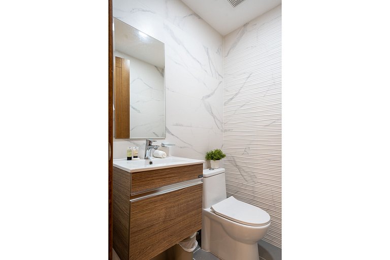 Stylish 3BR•Kingbed•Pool•Wifi •GYM•Yellowkey
