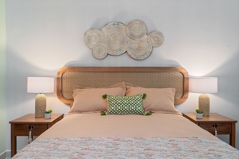 Modern-Safe-Lovely-1bd-w/pool-A/C-WiFi-YellowKey*