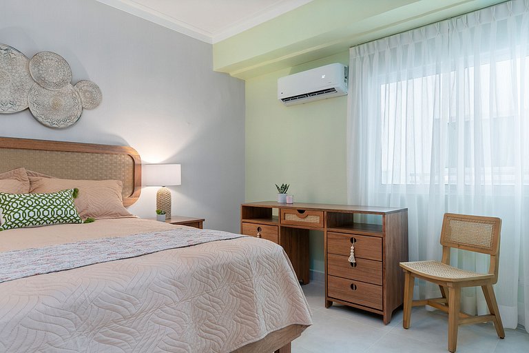 Modern-Safe-Lovely-1bd-w/pool-A/C-WiFi-YellowKey*