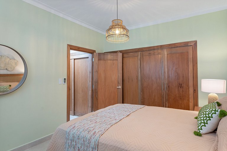 Modern-Safe-Lovely-1bd-w/pool-A/C-WiFi-YellowKey*