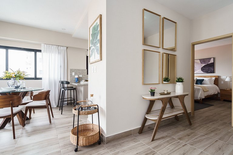 City Getaway W/Pool in Regatta Living By YellowKey