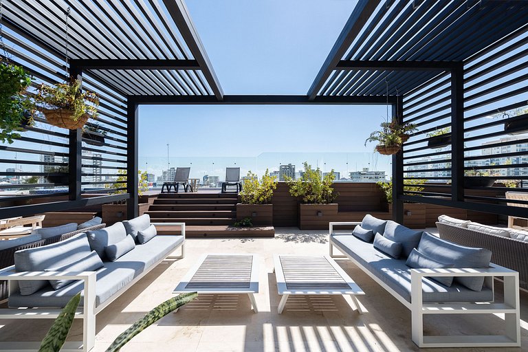 Downtown-1BR-CityView-RooftopPool-Yellowkey