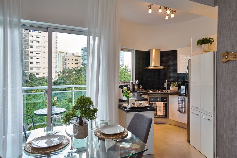 Exquisite*Lux*1BR*GYM*Yellowkey