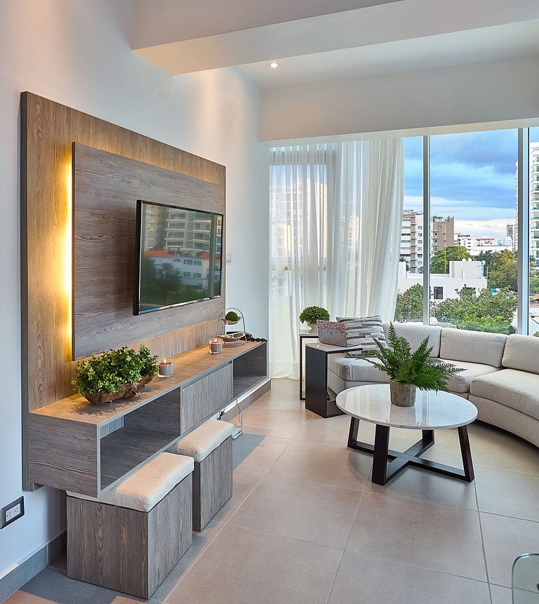 Exquisite*Lux*1BR*GYM*Yellowkey