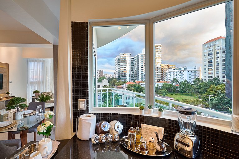 Exquisite*Lux*1BR*GYM*Yellowkey