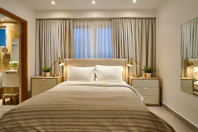 Exquisite*Lux*1BR*GYM*Yellowkey