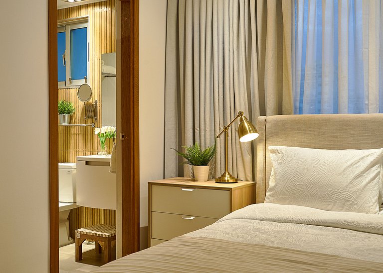 Exquisite*Lux*1BR*GYM*Yellowkey