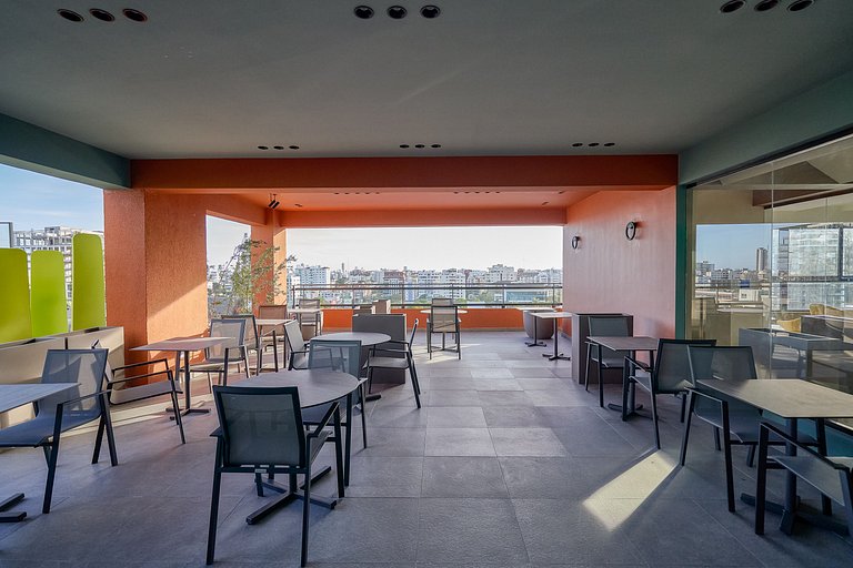 Cozy 1BR near Blue Mall with pool and fast wifi in Piantini