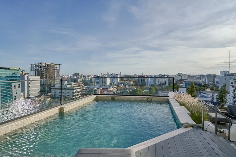 Cozy 1BR near Blue Mall with pool and fast wifi in Piantini