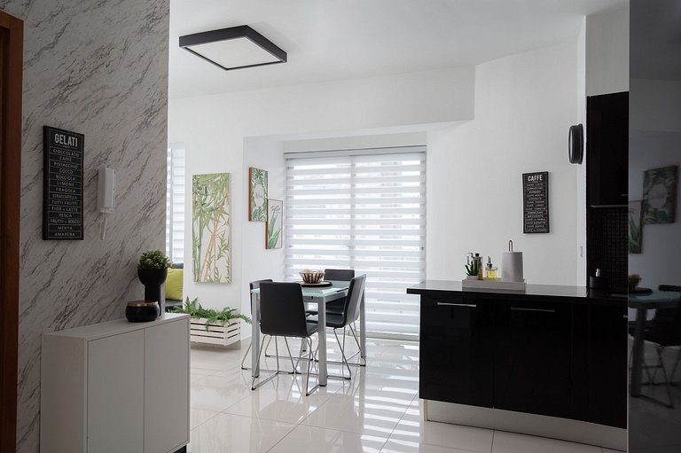 Stylish 1BR · View · WiFi · Gym · YellowKey