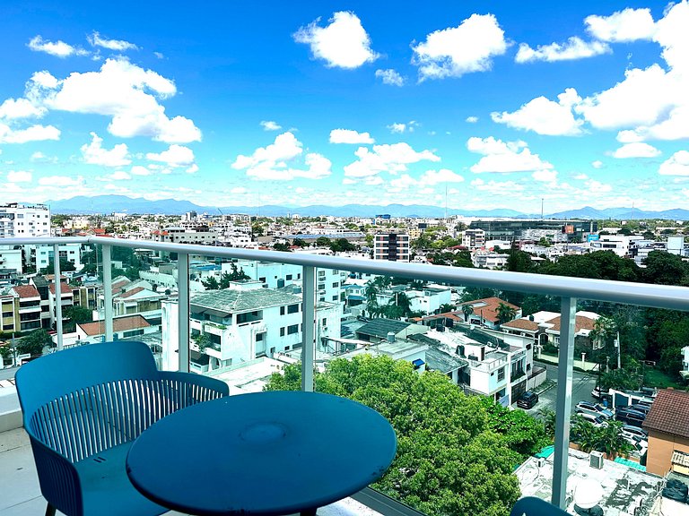 Stunning Views, Pool, AC, WiFi - Perfect Getaway by Yellowke
