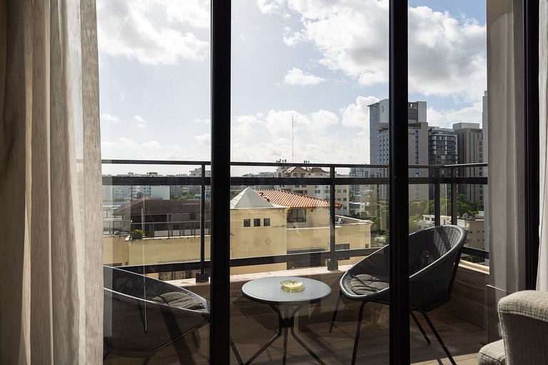 Amazing Apt W/ Pool In Regatta Living By YellowKey
