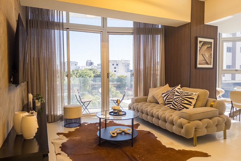Central Piantini 1BR Near Blue Mall, Pool & Gym | YellowKey