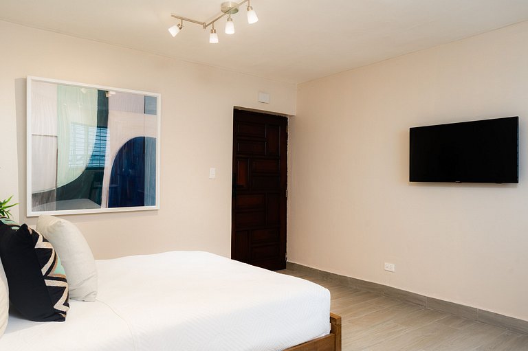 Modern Studio in Gazcue:Minutes from Colonial Zone& INCIPLER