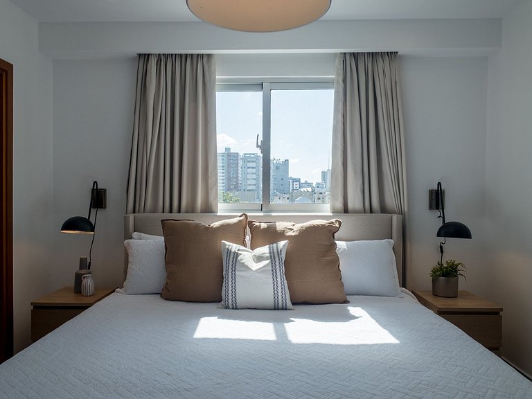 Amazing City Views W/ Best Location By YellowKey