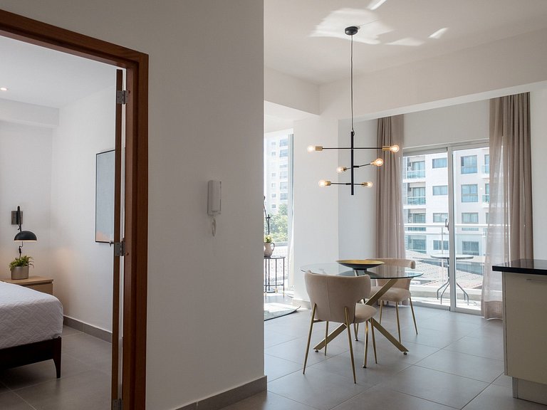 Amazing City Views W/ Best Location By YellowKey