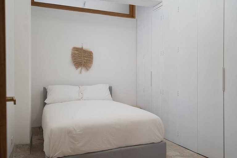 Chic Oasis: 2BR + Family Room Private Pool In Zona Colonial