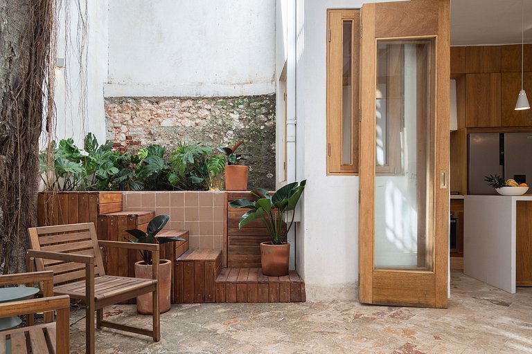 Chic Oasis: 2BR + Family Room Private Pool In Zona Colonial