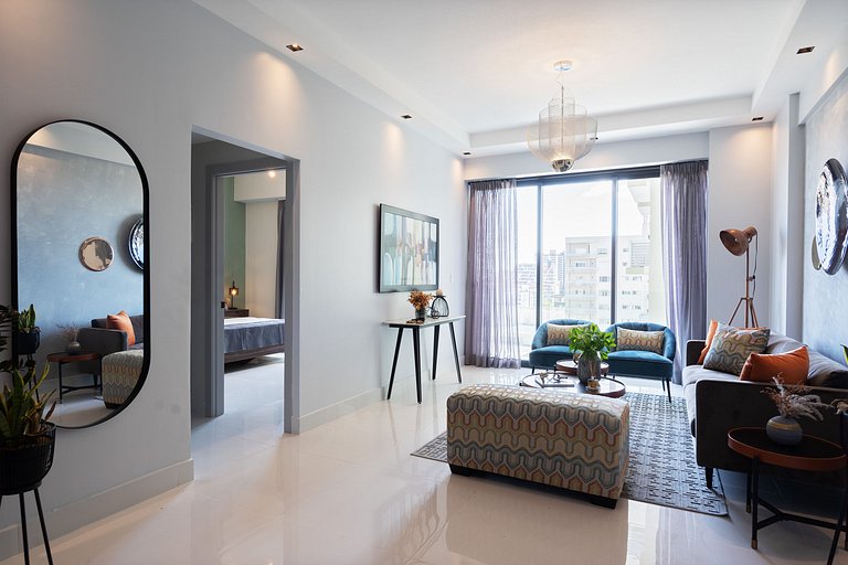 Newest&MostLuxurious-w/Pool-WiFi-Gym-A/C-YellowKey