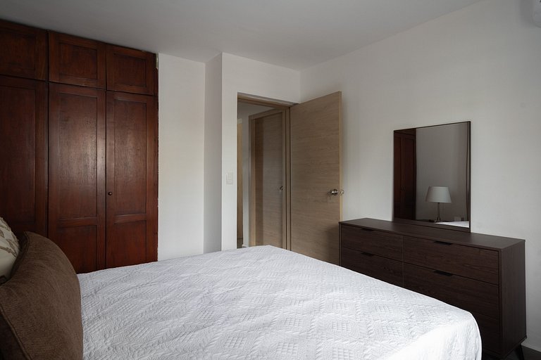 Modern 2BR ·Gazcue · 5min to Monuments · YellowKey