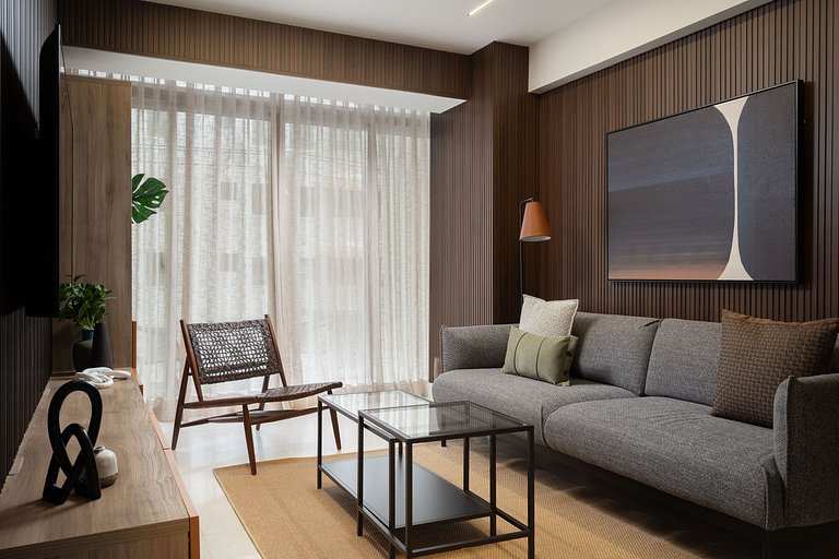 Modern 1BR Piantini Oasis Near Blue Mall, Pool & Gym | Yello