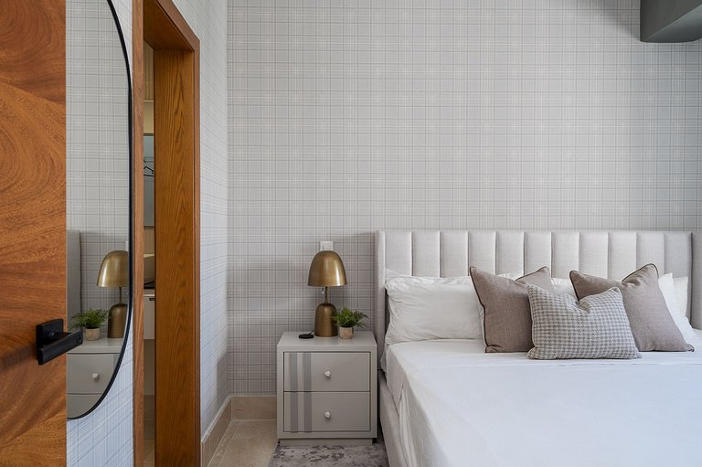 Cozy Retreat w/Rooftop, Pool, CityCenter YellowKey