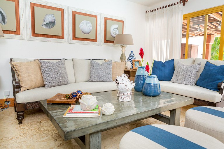 Luxurious villa in casa de campo
