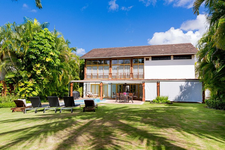 Luxurious villa in casa de campo