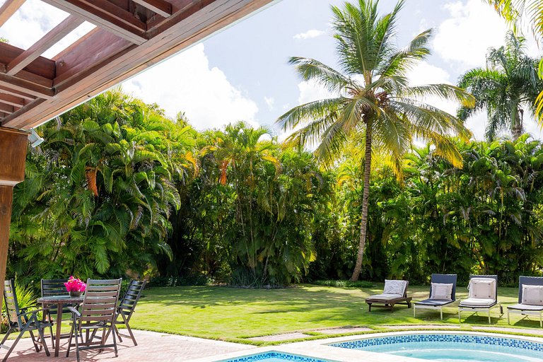 Luxurious villa in casa de campo