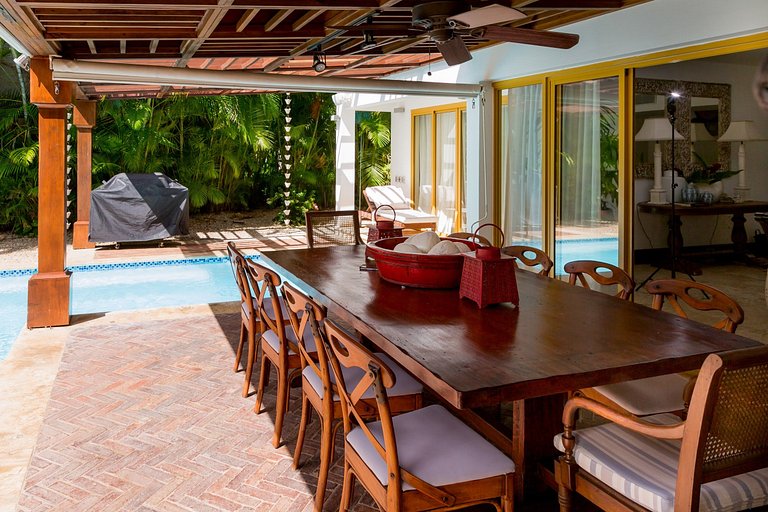 Luxurious villa in casa de campo