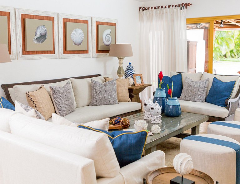 Luxurious villa in casa de campo