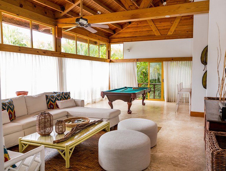 Luxurious villa in casa de campo
