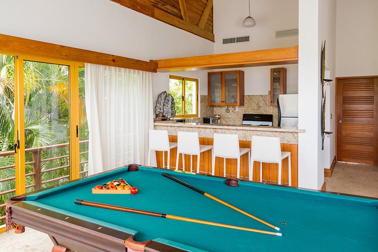 Luxurious villa in casa de campo