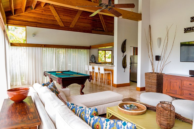 Luxurious villa in casa de campo