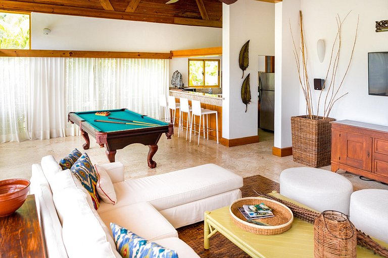 Luxurious villa in casa de campo