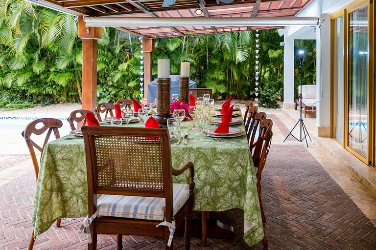 Luxurious villa in casa de campo